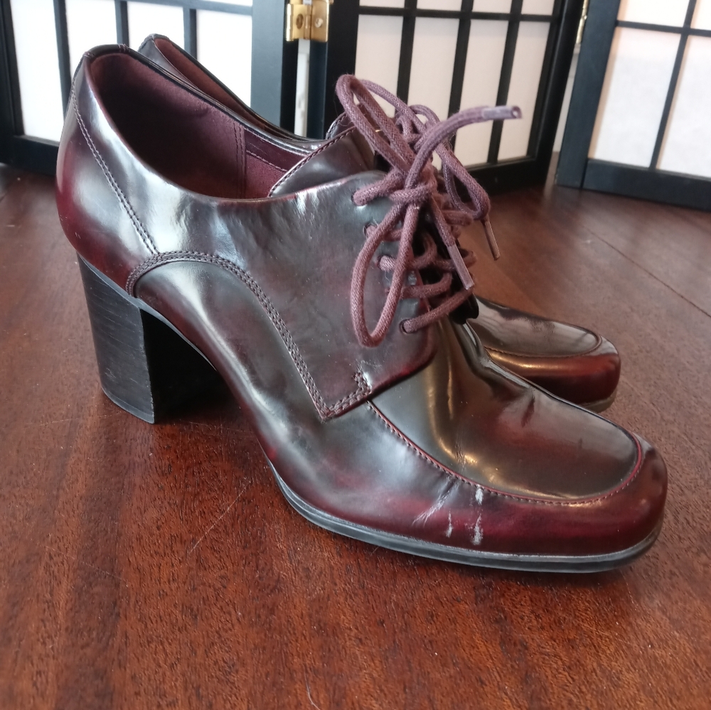 Clarks Brown Leather Block Heel Lace-up Loafer Womens Size 8.5 Good Condition!